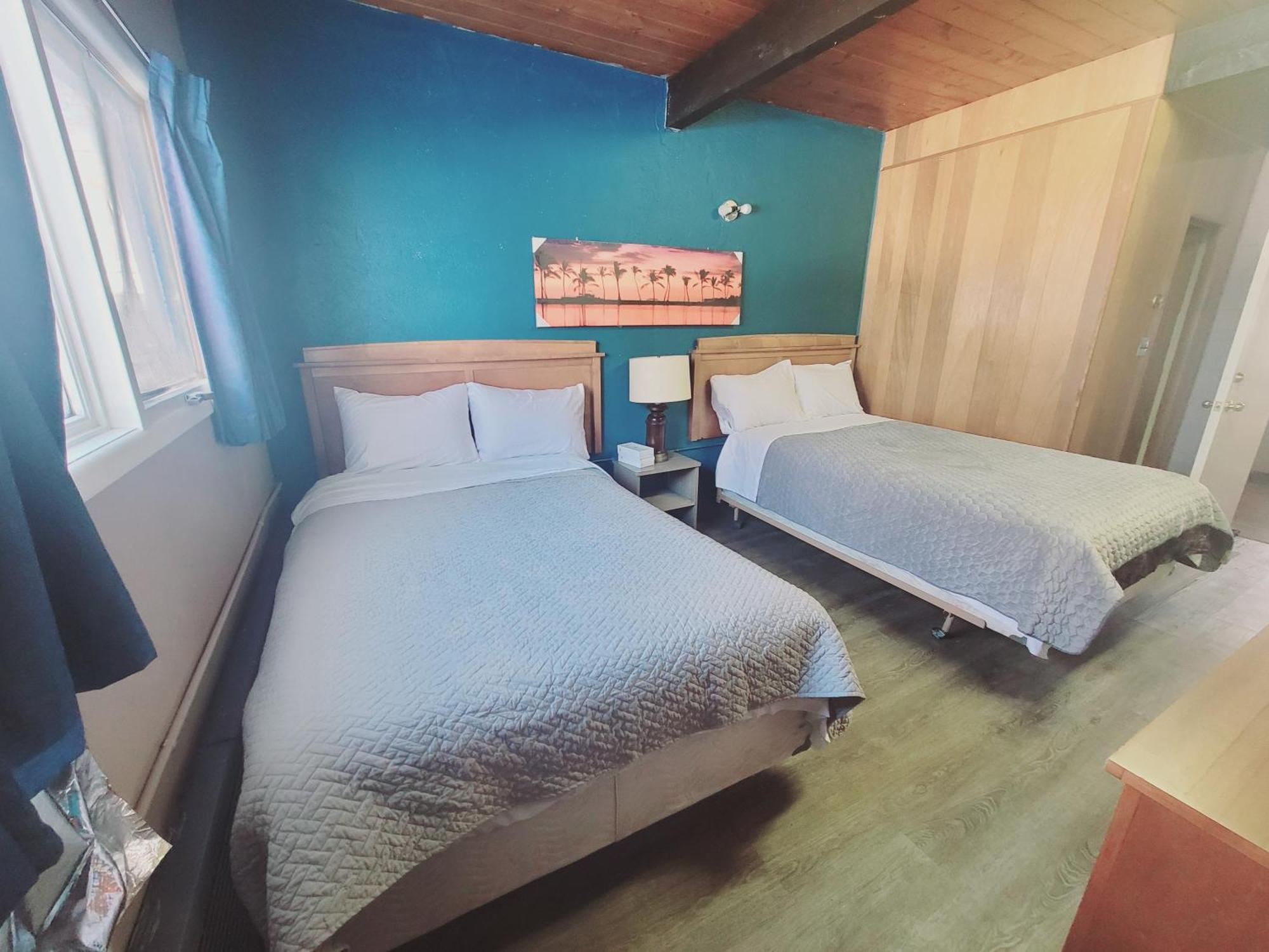 Rosthern Hotel 외부 사진