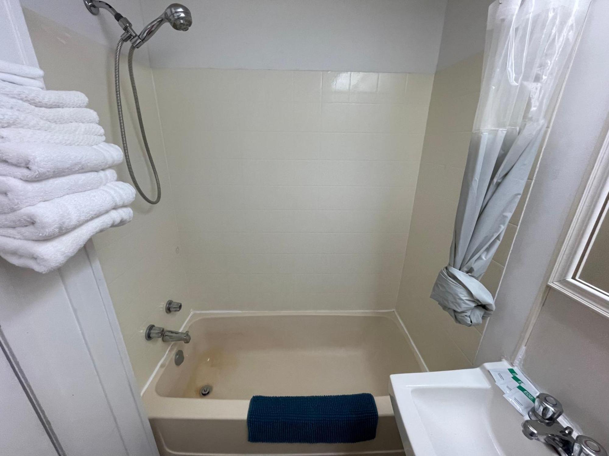 Rosthern Hotel 외부 사진